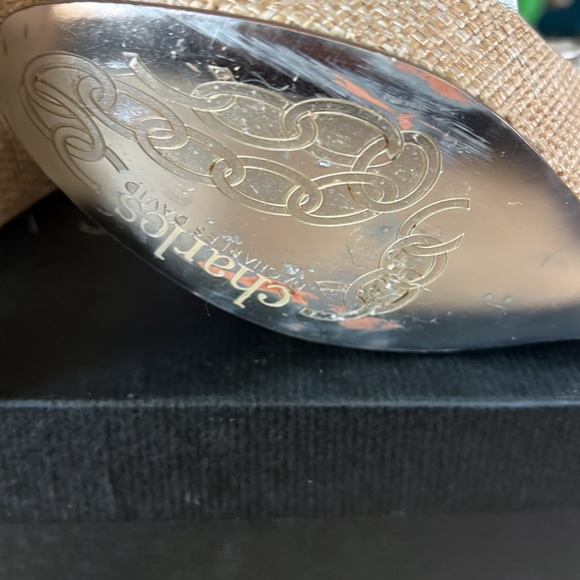 Charles by Charles David Silvertone Platform Wedge Sz 7 1/2 - Picture 11 of 15